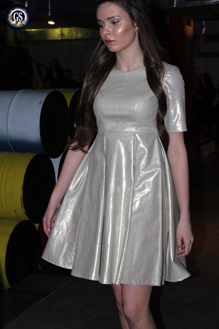 Olga Plenkina cover me